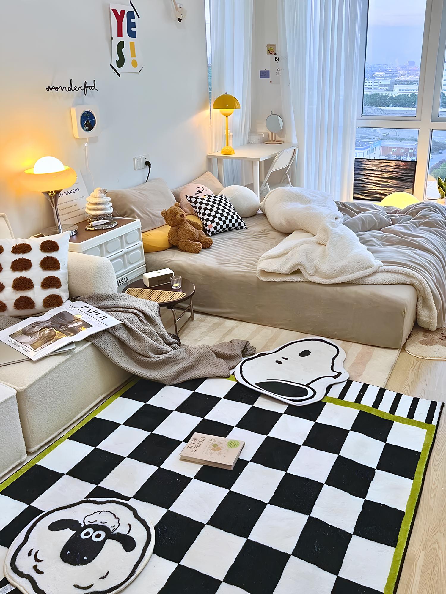 Tapis à carreaux noir et blanc avec une touche de vert pour une décoration élégante