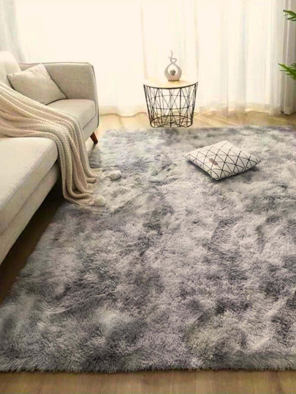 Tapis Ultra Doux à Longs Poils Couleur Gris Perle